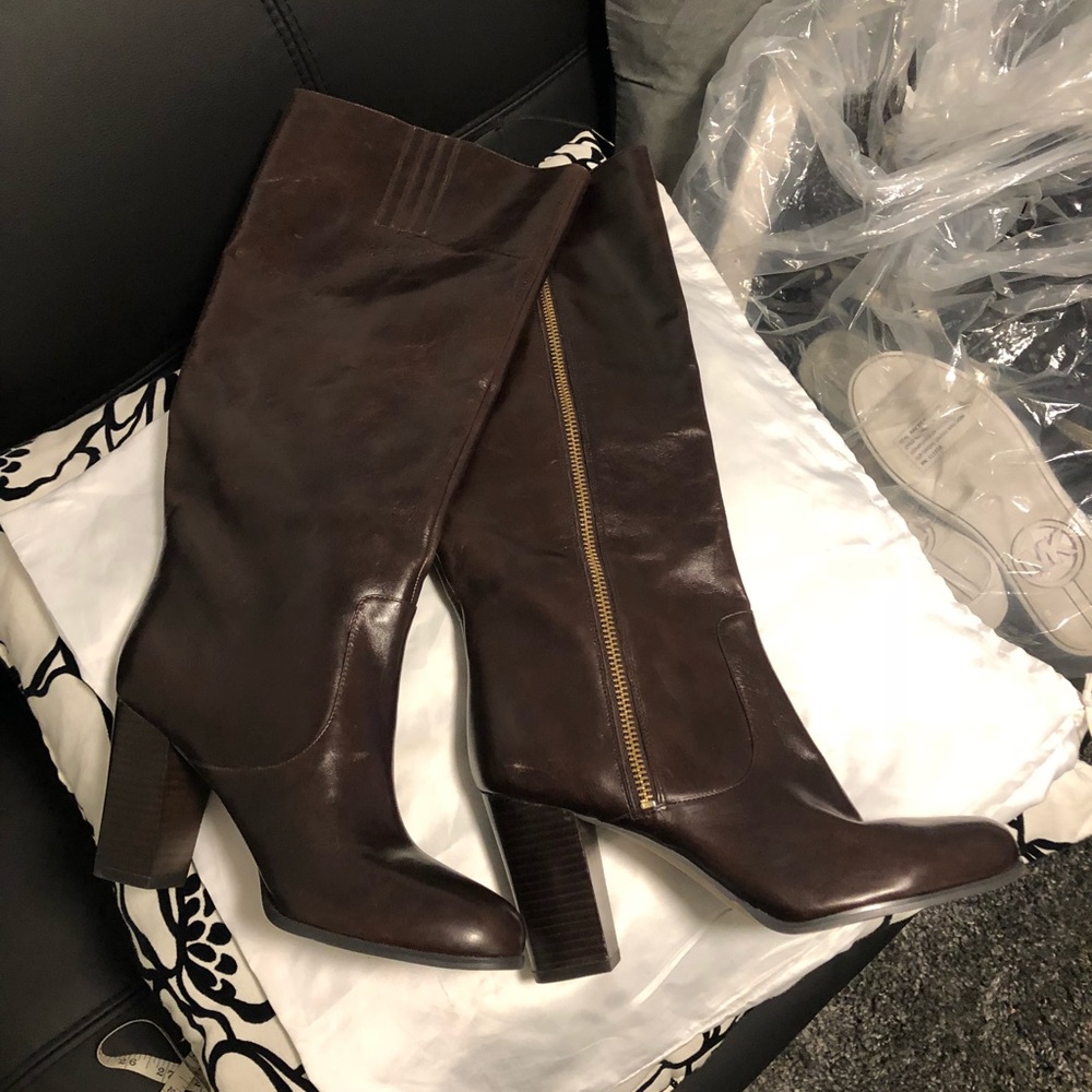 Boot with gold hardware - new